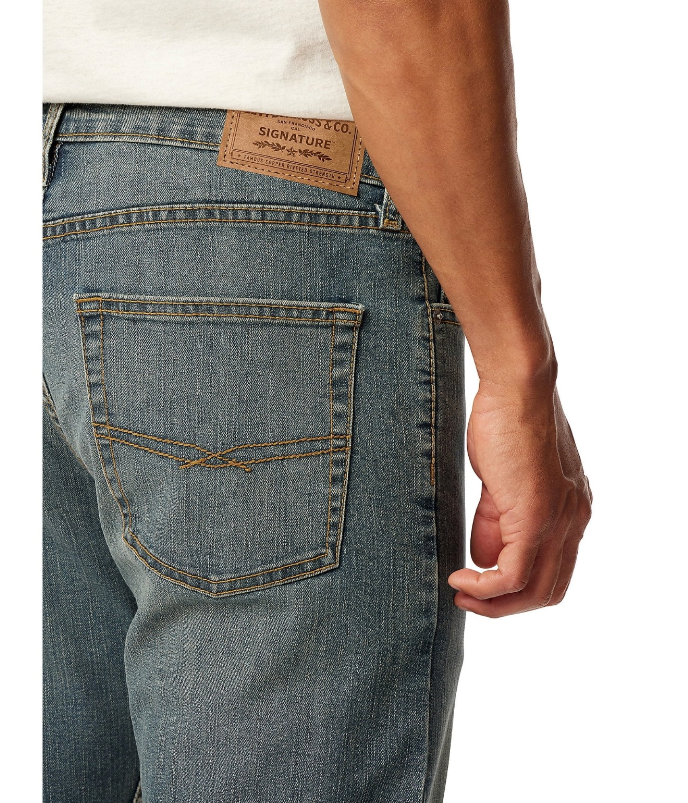 Levi Strauss Signature (Diesel Green) stretched straight & comfort-fit.