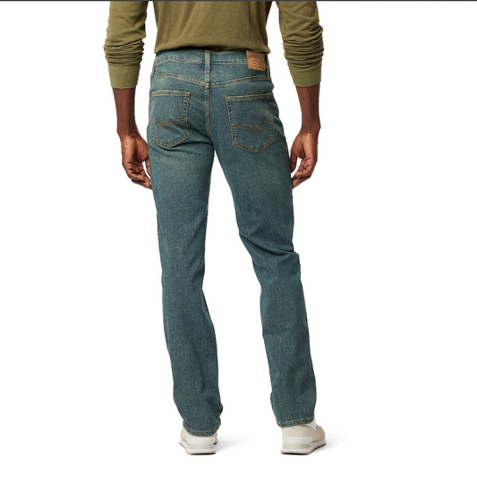 Levi Strauss Signature (Light Green) stretched straight & comfort-fit.